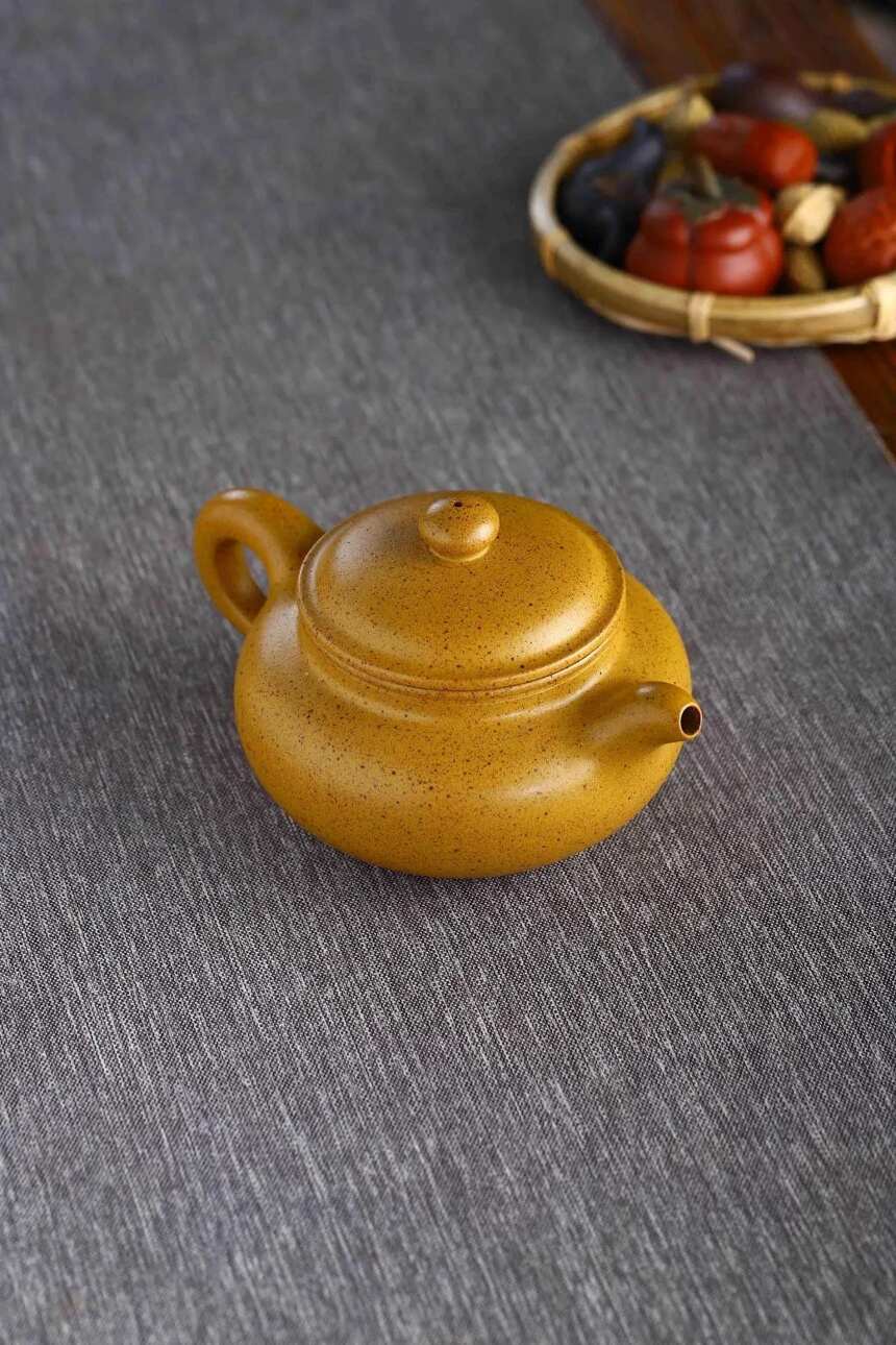 「仿古」狄姣姣（国工艺美术师）宜兴原矿紫砂茶壶