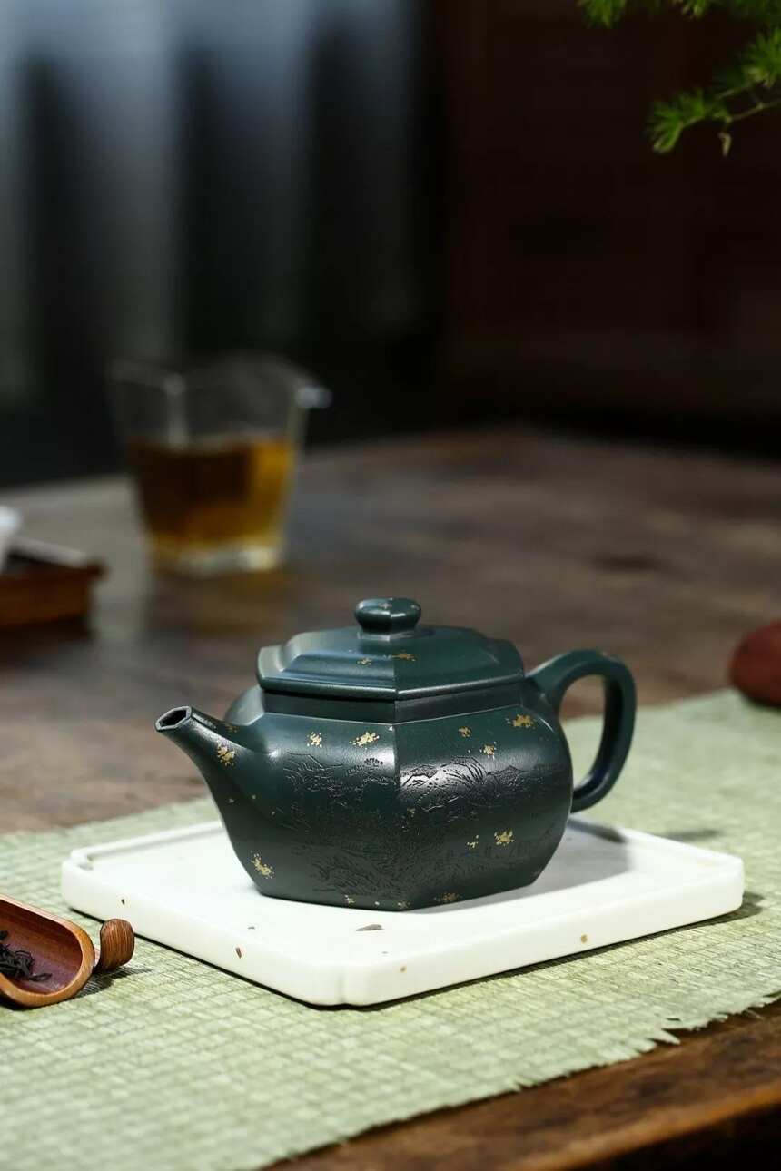 「大彬六方」蒋爱英（国高工艺美术师）宜兴原矿紫砂茶壶