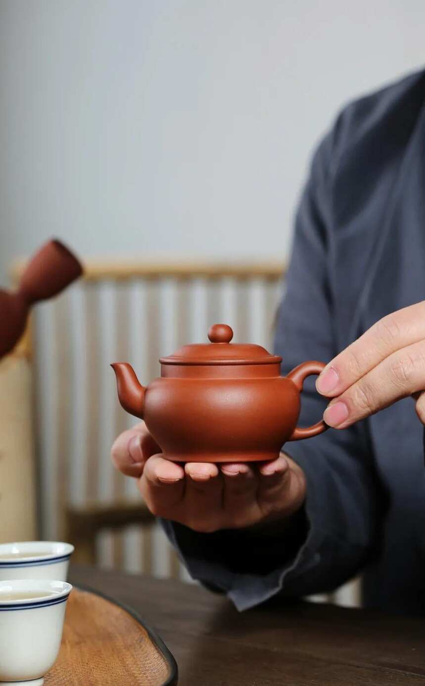 「和元壶」许夕萍 （国助理工艺美术师）宜兴原矿紫砂茶壶