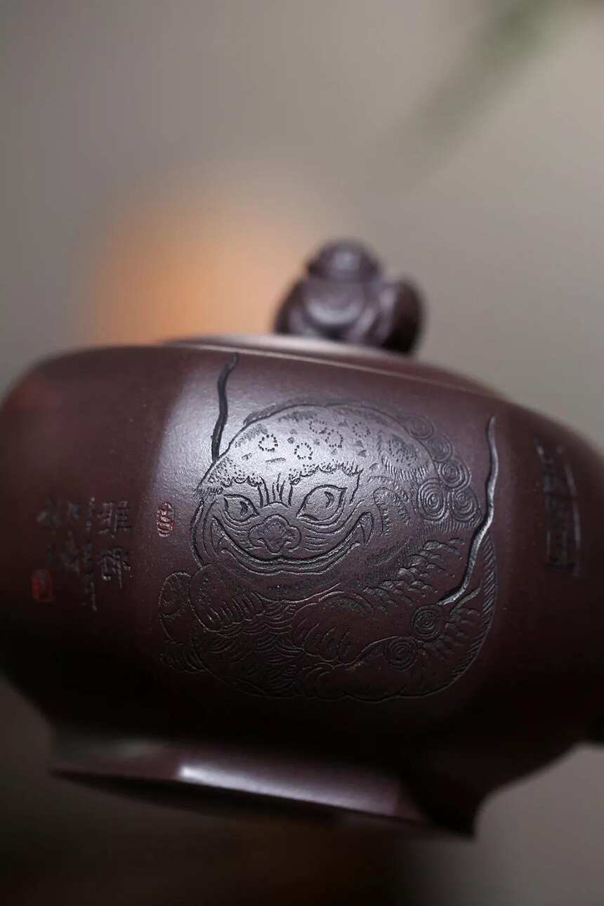 《太平有象》国工艺美术师 杨国琴原矿老紫泥，310cc菱形14孔出水