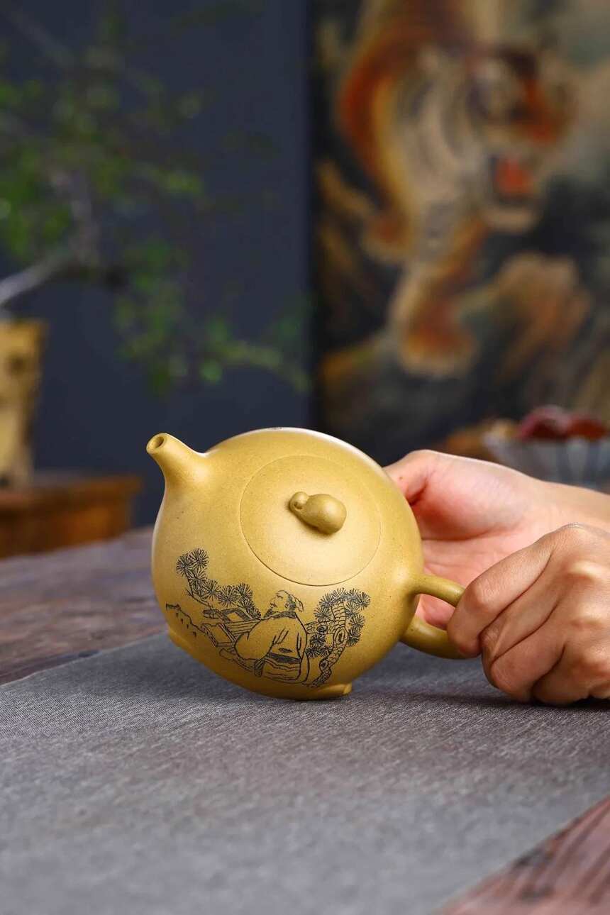 蜗牛壶 强济人（国工艺美术师）宜兴原矿紫砂茶壶