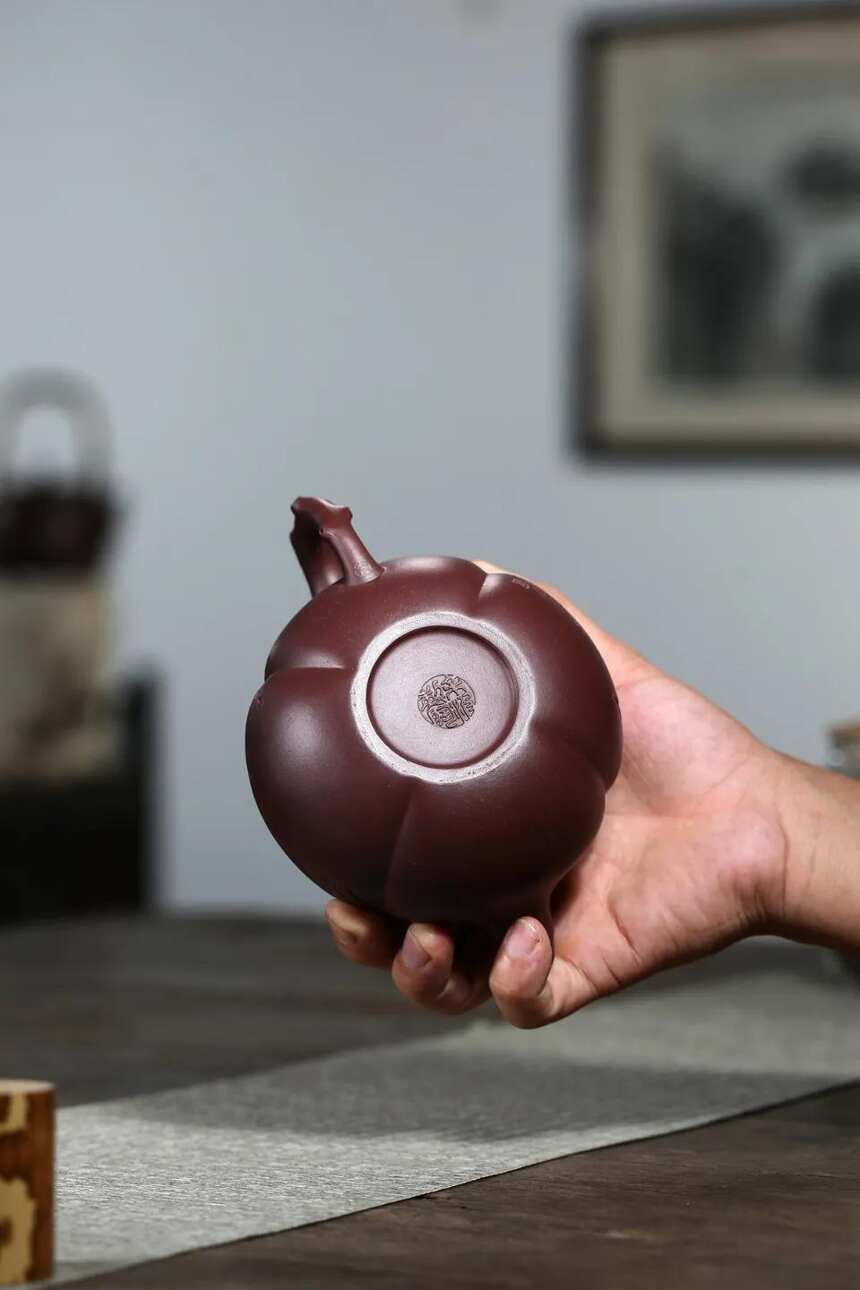 「茄瓜」余波（国工艺美术员）宜兴原矿紫砂茶壶