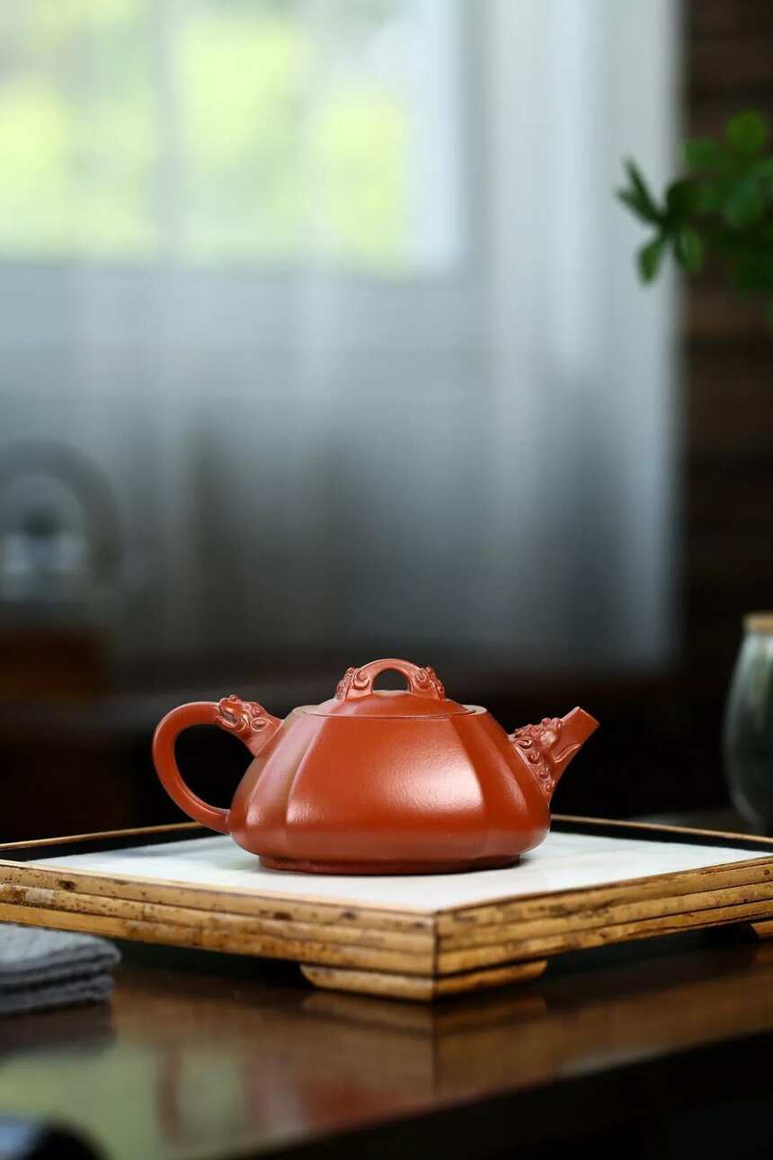 「龙御石瓢」范俊华（国助理工艺美术师）宜兴原矿紫砂茶壶