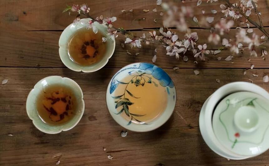 世界上最早采茶和饮茶的国家——夏商周时期的茶文化