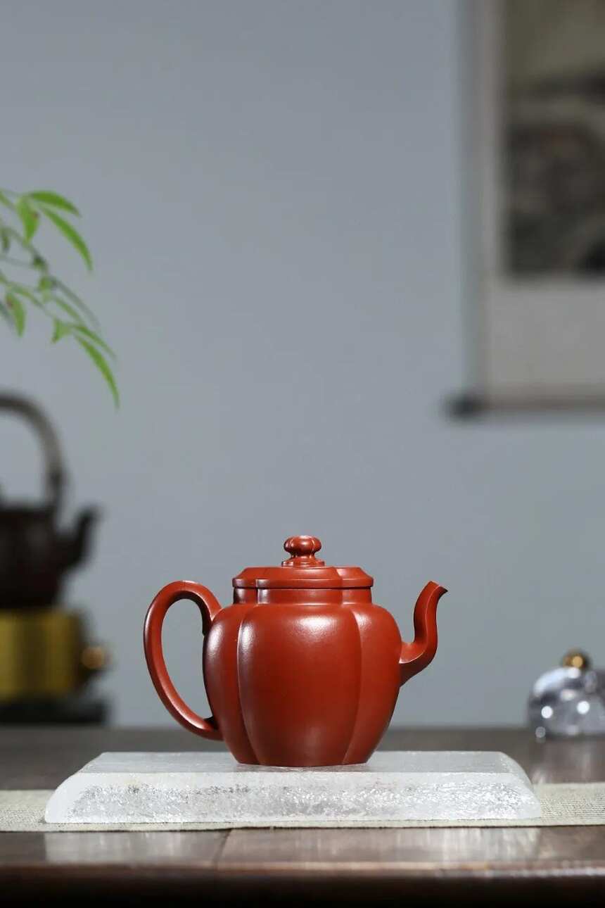 「扁菱」范俊华（国助理工艺美术师）宜兴原矿紫砂茶壶