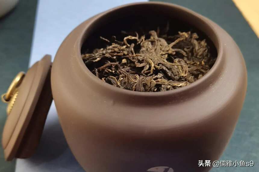 冲泡时，造成普洱茶茶汤混浊的因素有哪些