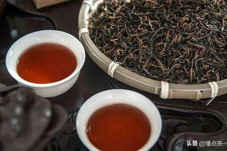 红茶总是喝不出味？七步教你怎么泡红茶才更有味