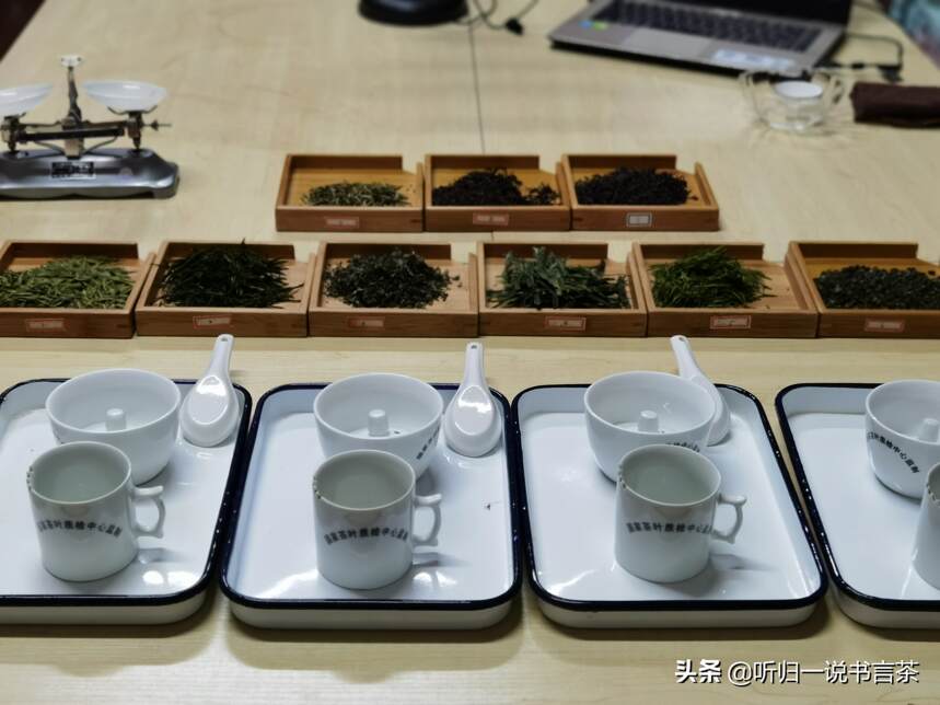 每天1分钟学习茶知识（25）如何鉴别茶叶