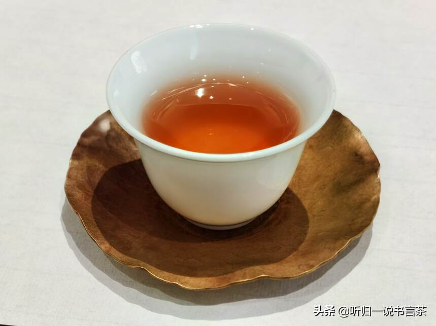 每天1分钟学习茶知识（20）茶桌上客人应该注意哪些礼仪？
