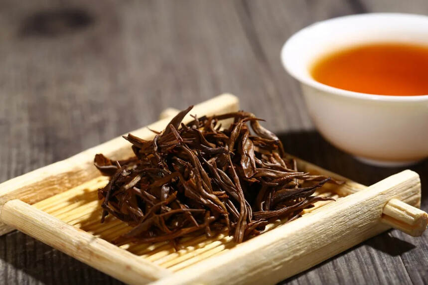 茶科普 | 红茶的甜醇滋味是怎么来的？