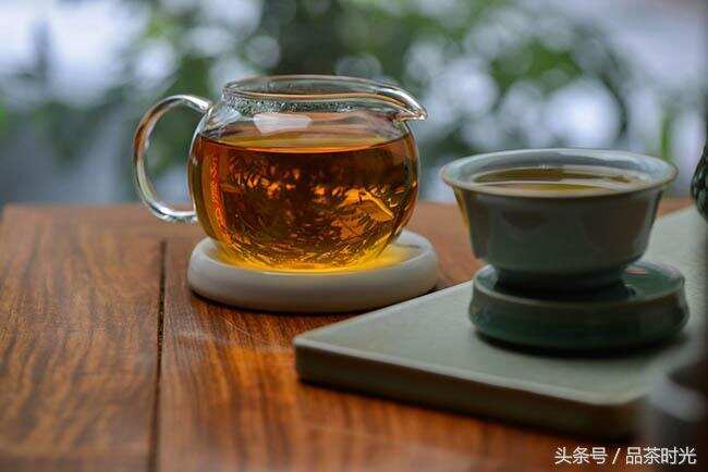 品茶时光｜阳春三月踏青去：说说你会带什么茶吧