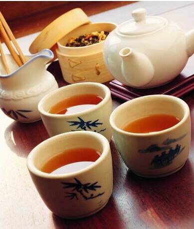 喝红茶需要注意的温度、时间、冲泡五种讲究