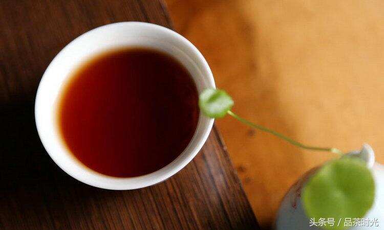 品茶时光｜普洱茶膏与普洱茶的区别