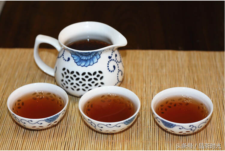 品茶时光｜成品茶在拼配过程中须符合3个方面的要求