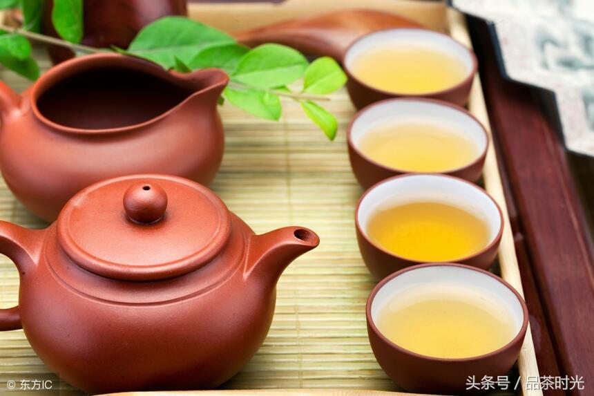 品茶时光｜想要更好品评茶叶，这8种滋味你需要了解！