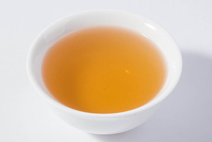 低调的黄茶，你了解吗？君山银针、霍山黄芽、平阳黄汤，黄茶有许多种