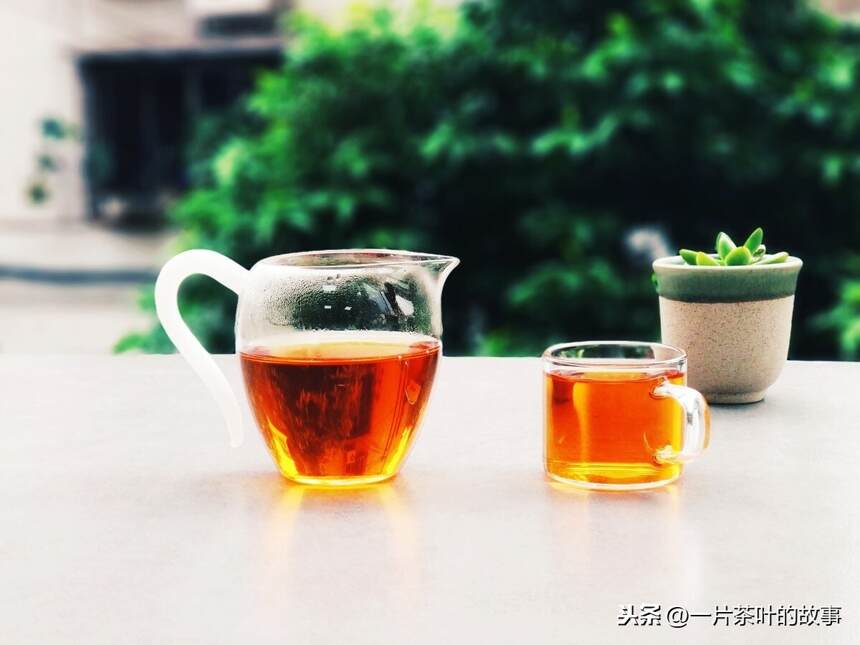 总结：品评红茶汤色常用语，提升你的茶知识