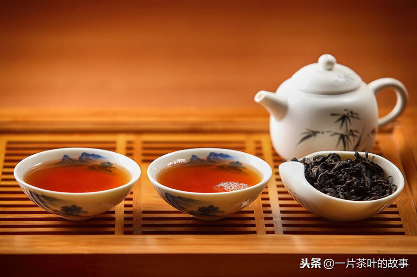 不同的茶叶有不同的香气，优质的茶香是有层次