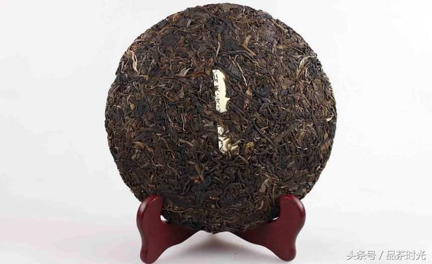 品茶时光｜普洱茶属于什么茶 生茶和熟茶要分得清