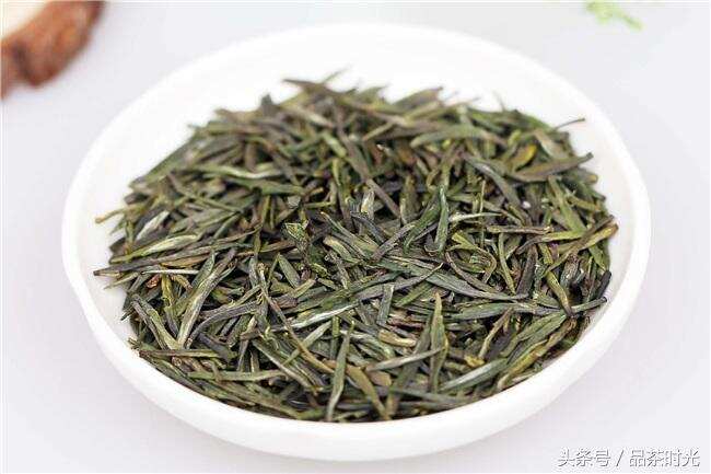 品茶时光｜英山云雾茶是什么茶 它由什么树种制成