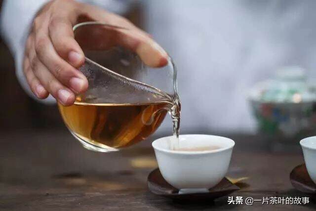 喝茶，是一种情调，是一场自己与心灵的对话