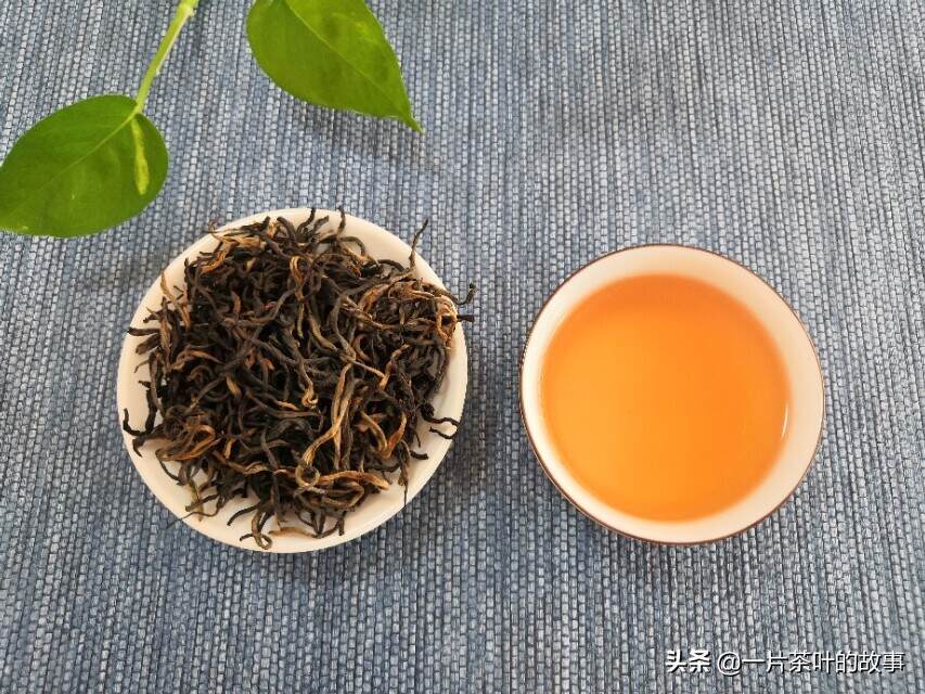 红茶审评常用术语——汤色、香气篇
