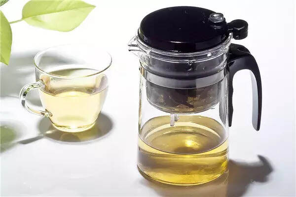 茶叶真的只是我们口中的一杯天然饮料？