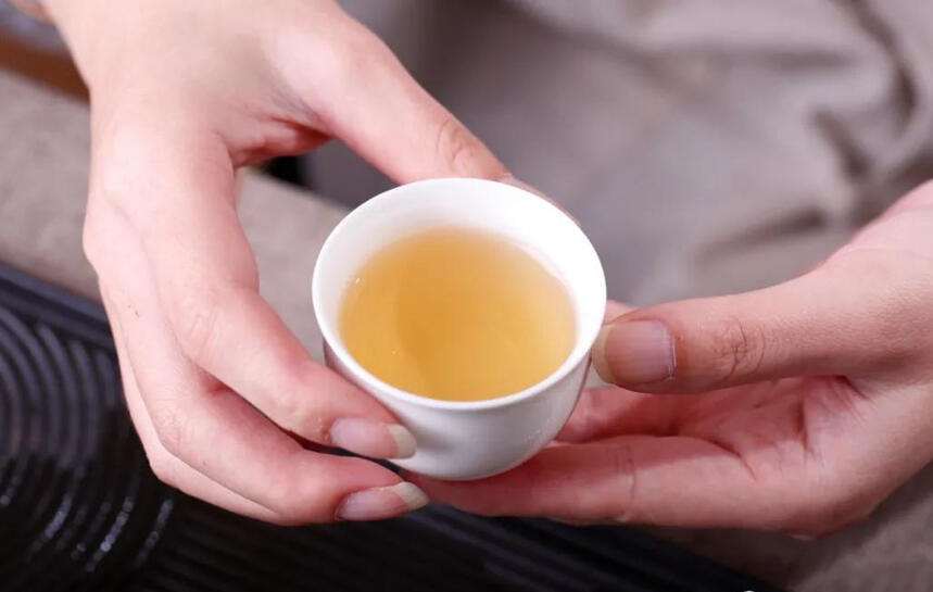 普洱茶的苦涩味越重，后期转化价值越大？