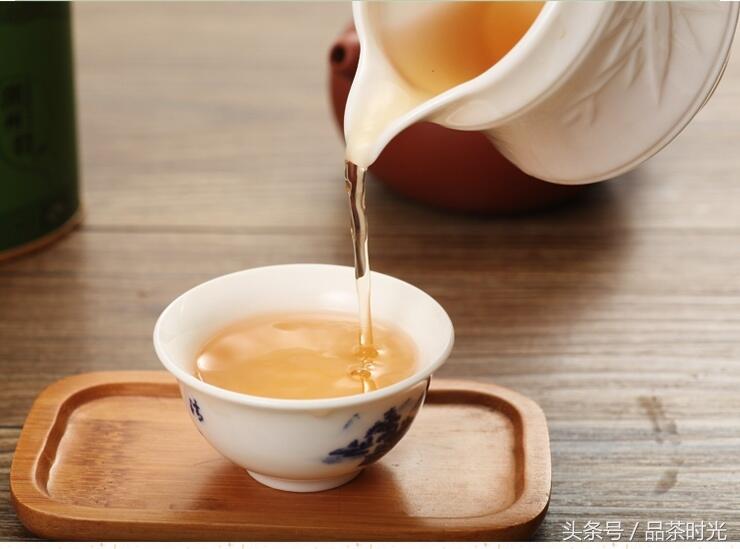 品茶时光｜一起来学茶知识之关于茶叶对样拼配