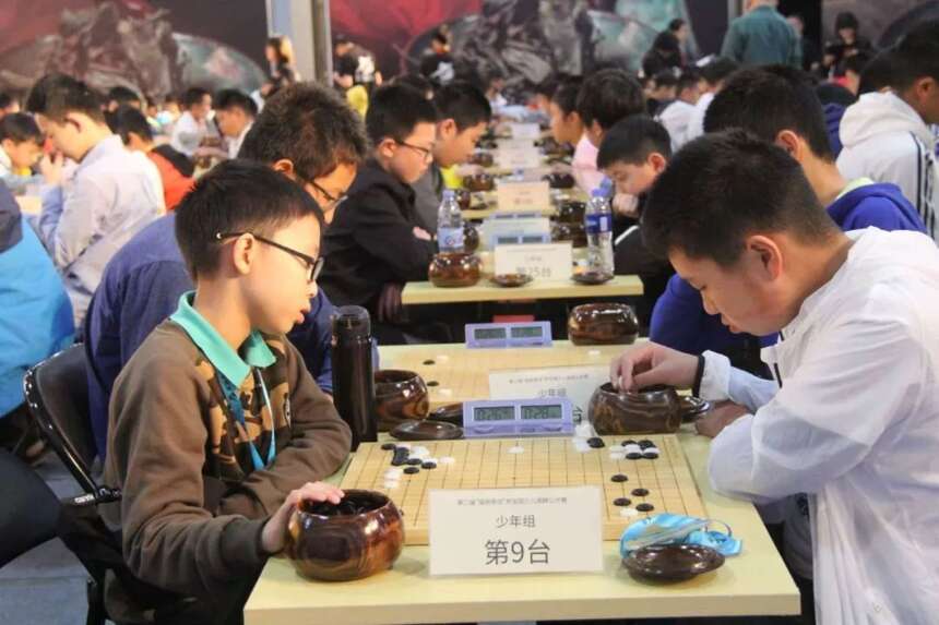 第二届“版纳茶仓杯”全国少儿围棋赛正式开始啦！