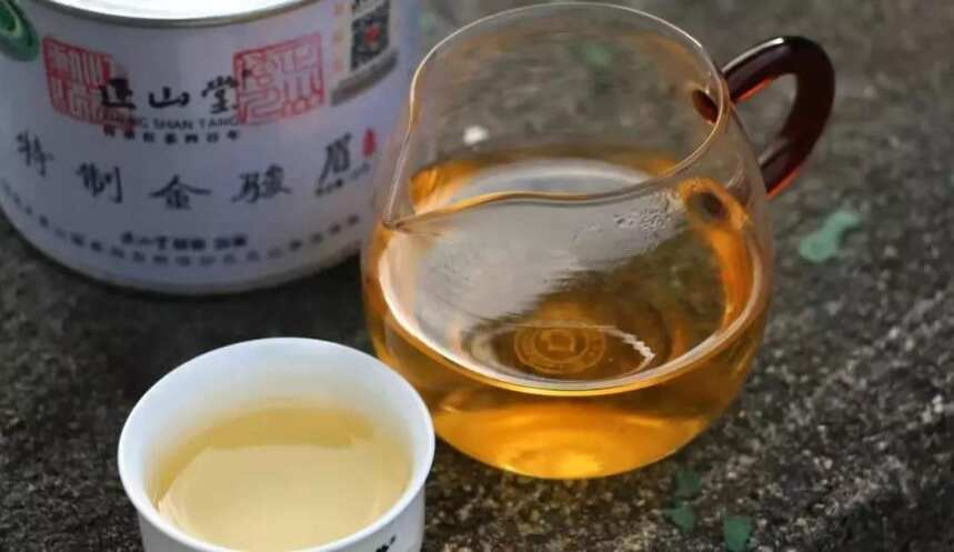 你知道茶是怎么保护肠胃的吗？