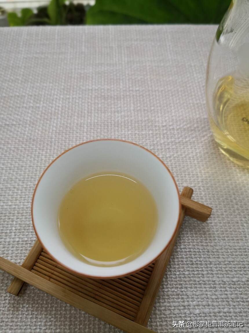 古诗词刻到骨子里面的中国人，就不可能不喜欢喝茶