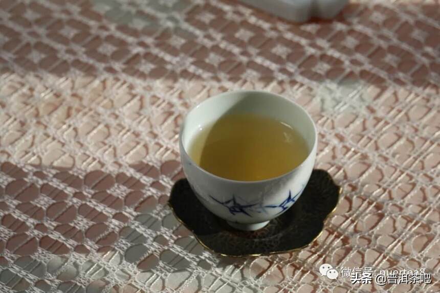 拼配茶与纯料茶，哪种更惊艳？