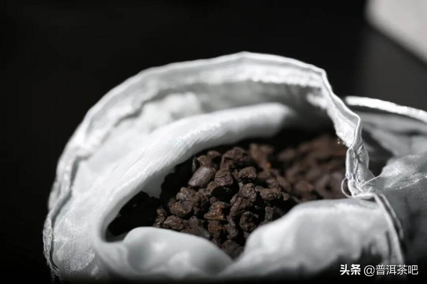 糯米香碎银子普洱茶熟茶，这是什么“稀奇”的茶叶？
