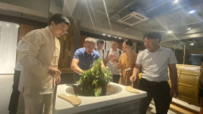 携手并进，共创发展！京东集团考察安溪茶产业