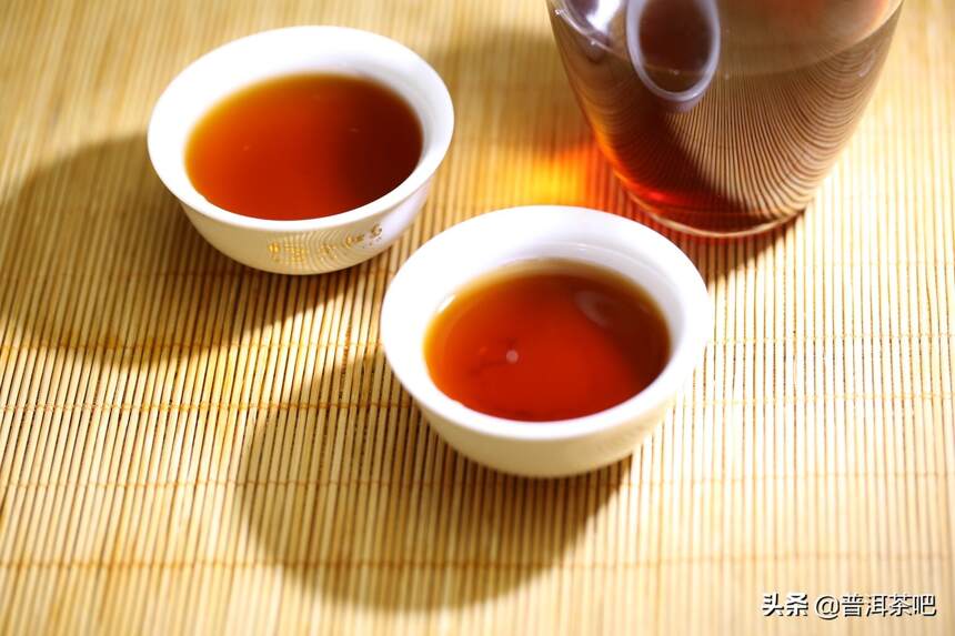 普洱茶的仓味和陈味的区别