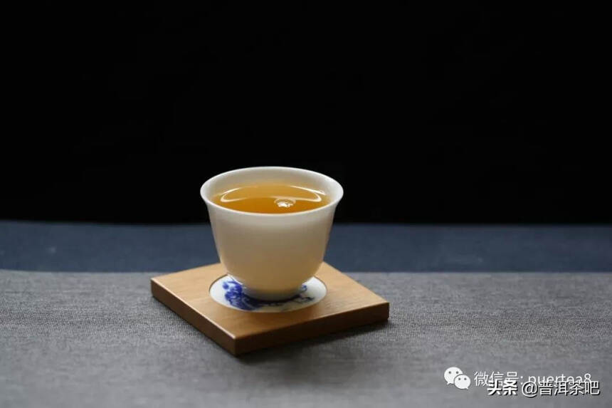 「干货分享」普洱茶汤上像层“油”一样的漂浮物是什么？