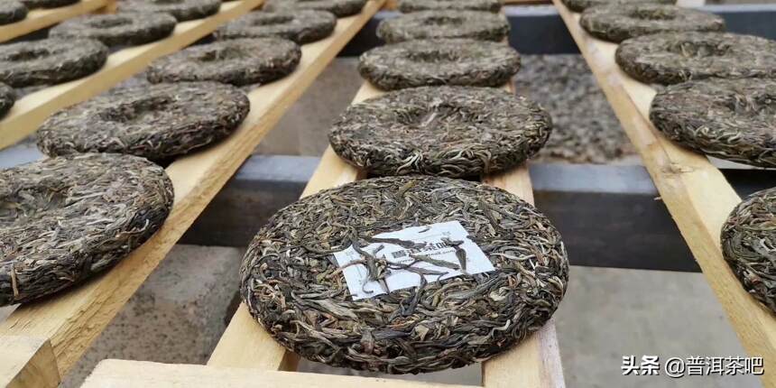 “保湿”是普洱茶存储过程中至关重要的目标