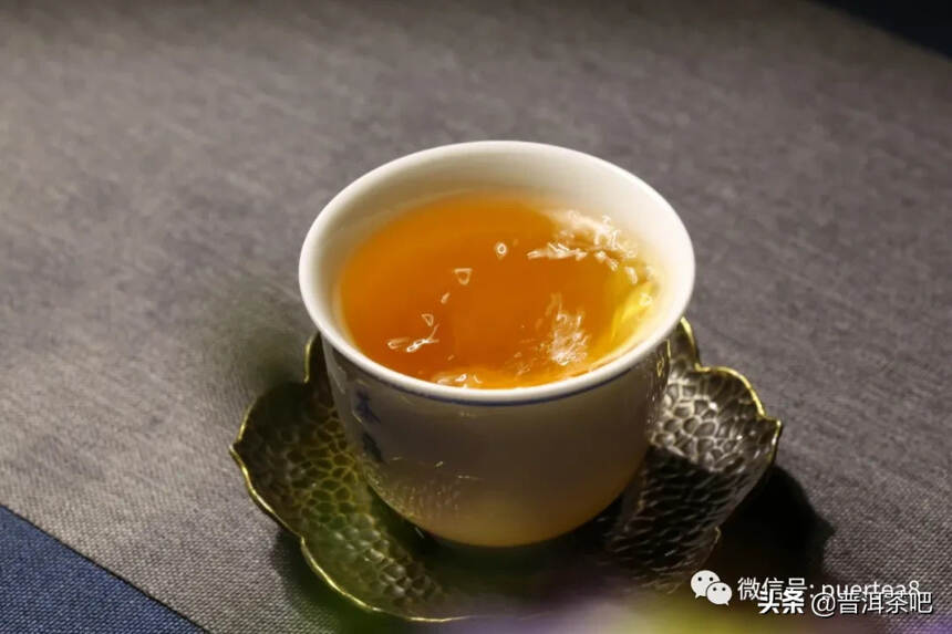 「答疑解惑」红茶的汤色越红，茶品质越好？