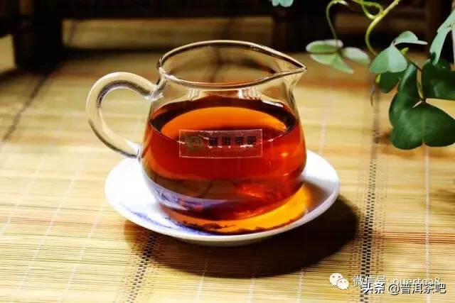 选购秋冬最适合的饮品：普洱熟茶