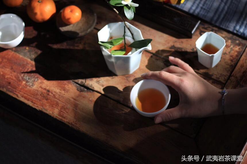 学茶笔记：武夷山何时有茶？武夷岩茶最早在何时问世？