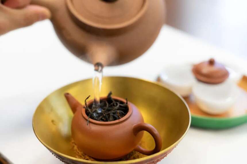 茶汤的浓与淡，厚与薄，指的究竟是什么？