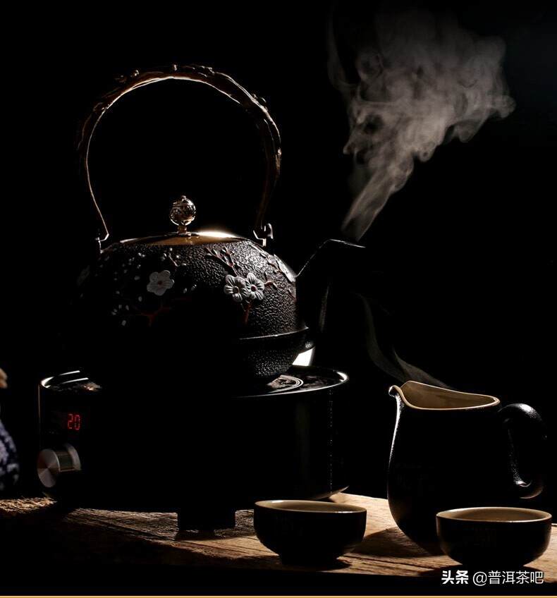普洱茶为什么贵生不贵熟？