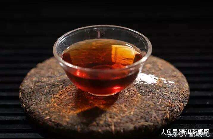 哪款普洱茶有资格做生茶熟茶的标杆？