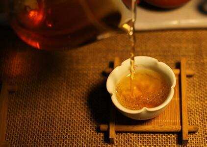 话说武夷岩茶那独一无二的“岩韵”，古人怎样看待岩骨花香这滋味