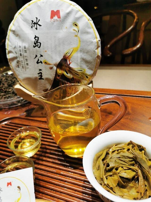 正确理解茶汤的浓淡、厚薄、饱满度。