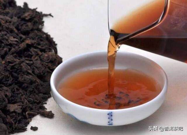 普洱茶有那么多功效，尿酸高的人可以喝普洱茶吗？