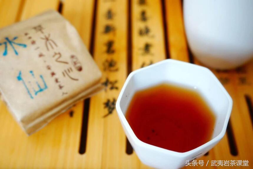 江湖茶事：被老玩家们玩“老”的茶和玩“坏”的天价