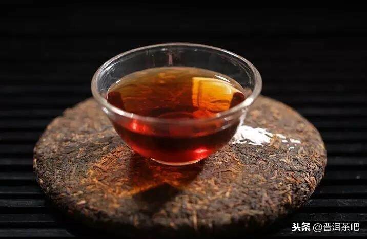 冬季建议您喝点普洱熟茶，原因就是这两点