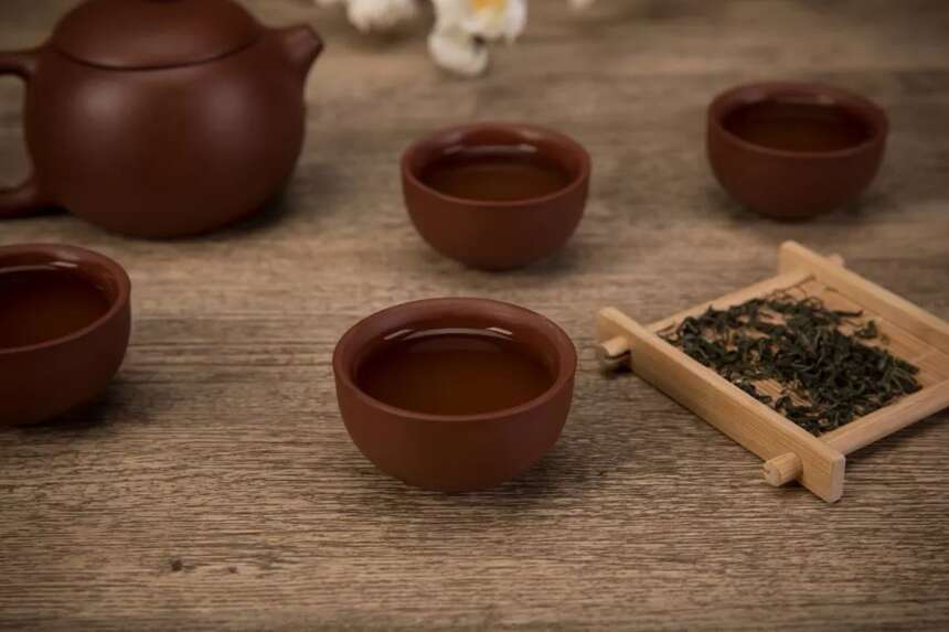 普洱茶汤所指“厚薄”是什么？